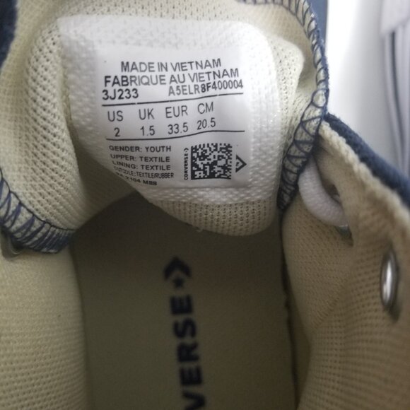 NWOB Converse Chuck Taylor All Star Youth Unisex Navy High Top Sneakers Sz 2 - Picture 4 of 9